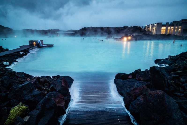 Reykjavik/Keflavik: Blaue Lagune Privattransfer