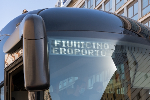 Rome : transfert en bus entre Rome et l'aéroport FiumicinoAller simple de Rome à l'aéroport de Fiumicino (FCO)