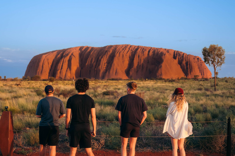 Uluru, Kata Tjuta & Kings Canyon Camping Tour 3 Day / 3 Night - Yulara to Yulara
