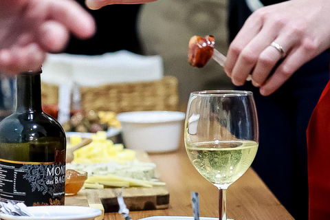 Lisbon: Portuguese Cooking Class with Wine Tasting