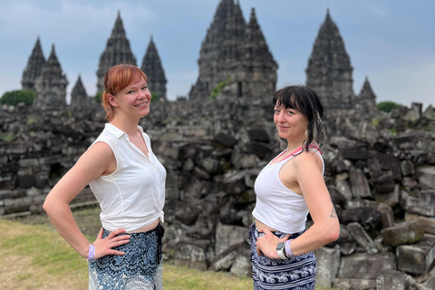 Yogyakarta: Prambanan Temple & Borobudur Climb Sunset Tour PRIVATE ALL INCLUDE VIP SUNSET BOROBUDUR TEMPLE Only