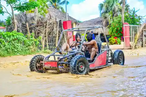 Punta Cana: Buggy Tour with Cenote Visit