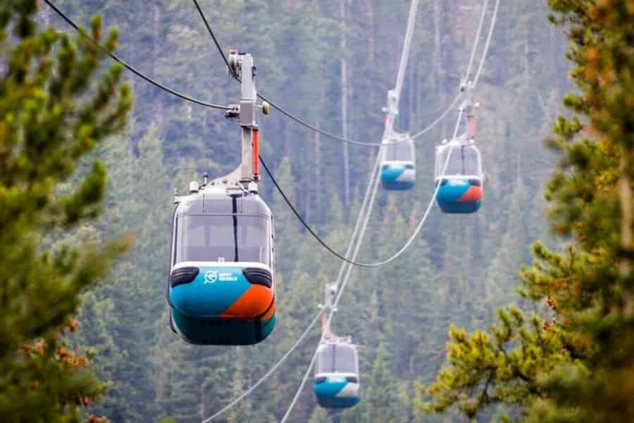Calgary: Banff Gondola, heiße Quelle, Premiumtour zu den drei schönsten Seen. Foto: GetYourGuide Calgary: Banff Gondola, heiße Quelle, Premiumtour zu den drei schönsten Seen. Foto: GetYourGuide