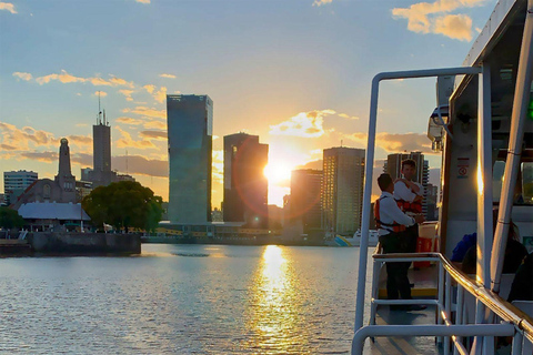 布宜诺斯艾利斯：含开放式酒吧的拉普拉塔河日落巡游1 小时游览