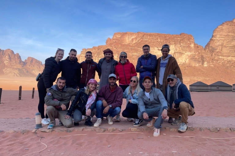 Excursion d'une demi-journée en jeep dans le Wadi Rum