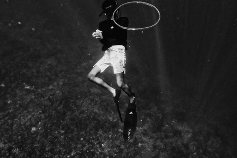 Snorkeling privato con la tartaruga e la statua del romantico