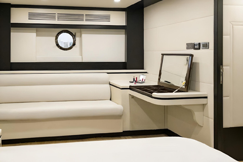 Da Nang Night River Cruise with Dinner & Dragon Bridge Dinner On Cruise With Shared Table & Without Pick-Up