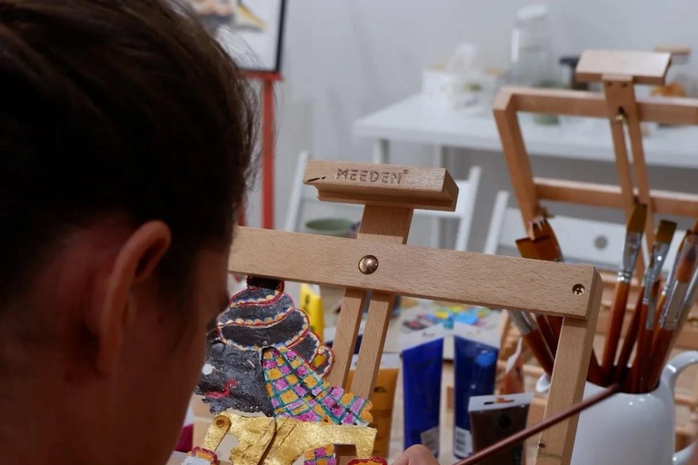 Ubud: Traditional Wayang Shadow Puppet Making Class Puppet Making Class with Meal - Meet at Studio