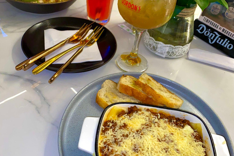 Medellín: Calle 10 Food Tour with Tastings and Guide