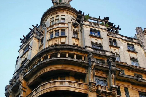 São Paulo: Haunted Center Walking Tour (Guide + Photo Shoot)