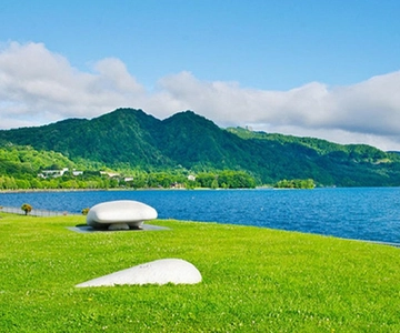 From Sapporo: Noboribetsu, Otaru, and Lake Toya Day Trip