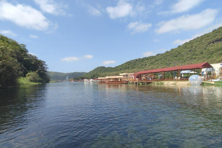 From Salalah: East Salalah Full-Day Guided Tour with Pickup