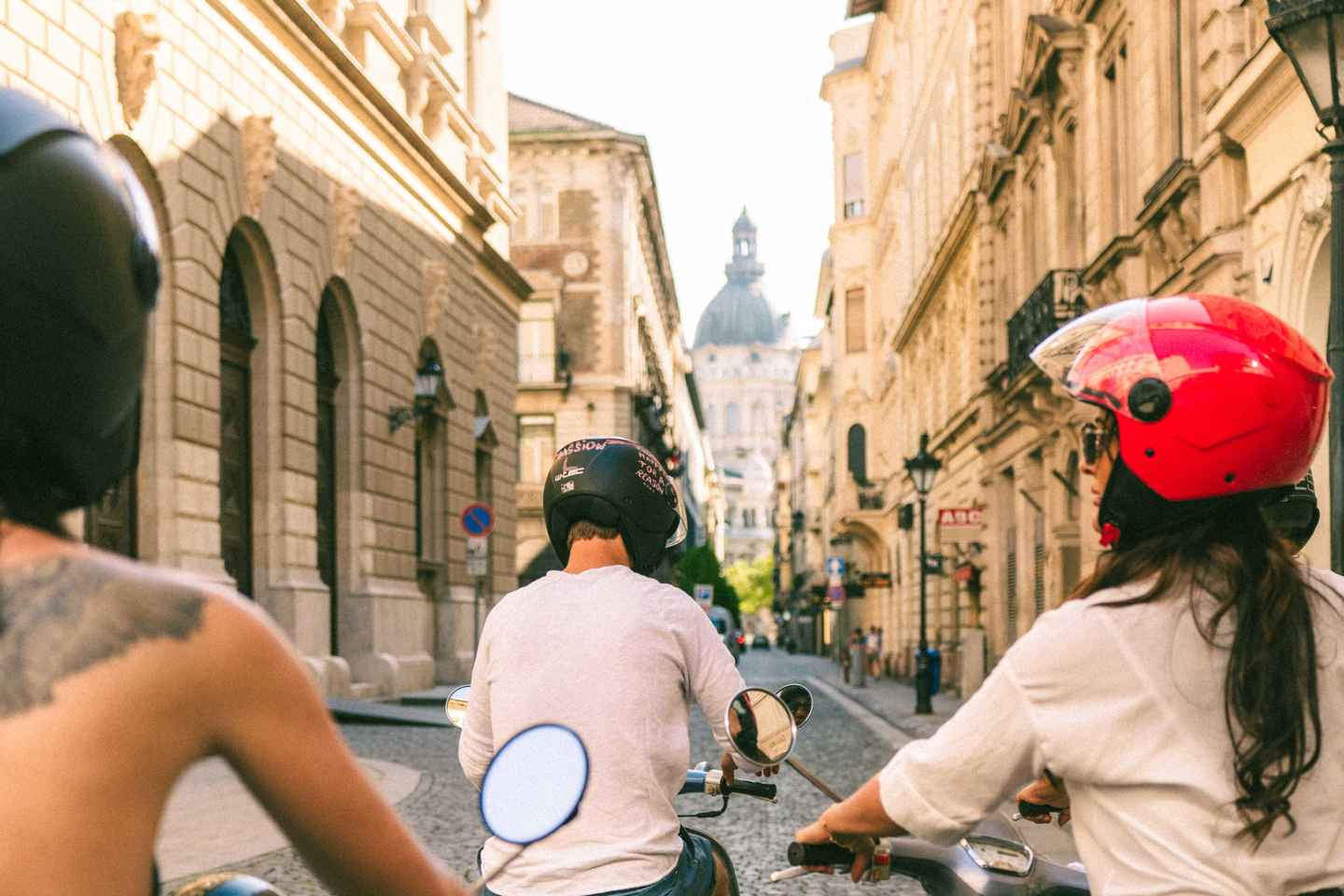 Budapest Sightseeing Tour: Explore the City on a Scooter