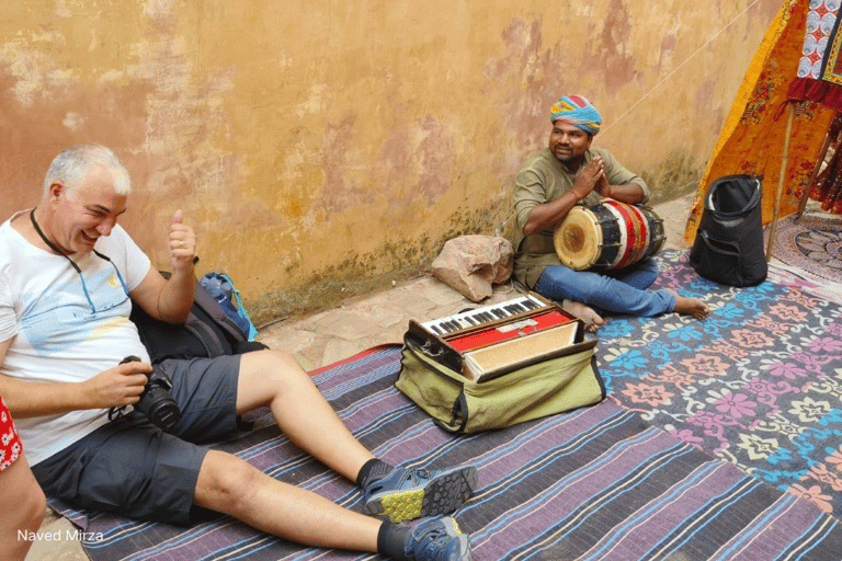 From Delhi: 2 Days Jaipur Sightseeing Tour By Car