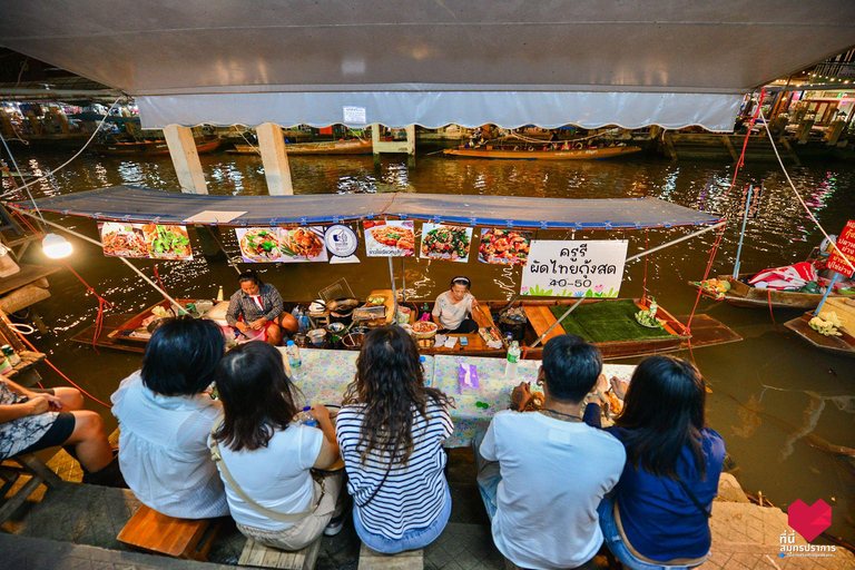 Bangkok: Amphawa Floating Market & Firefly Boat Tour Night Tour firefly floating Market