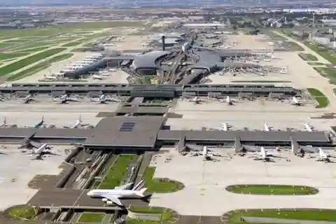 Transfert de l'aéroport de Paris Ch. de Gaulle (CDG) à Orléans