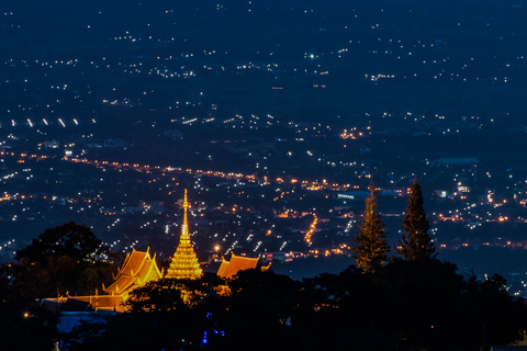 Chiang Mai: tour nocturno de 4h en Wat Umong y Doi SuthepTour en grupo de 4h al atardecer en Doi Suthep y Wat Umong