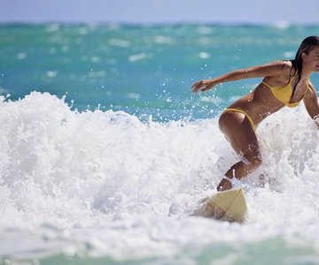 2 Hour Group Surf Lesson in Miami Beach