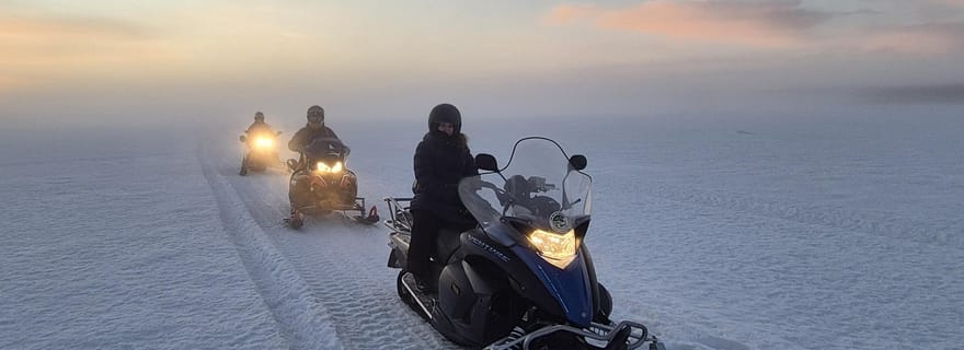 Kalix - Safari en motoneige en Laponie, journée complète avec déjeuner et fika