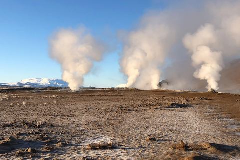 Akureyri: Lake Mývatn Private Day Trip with Pickup