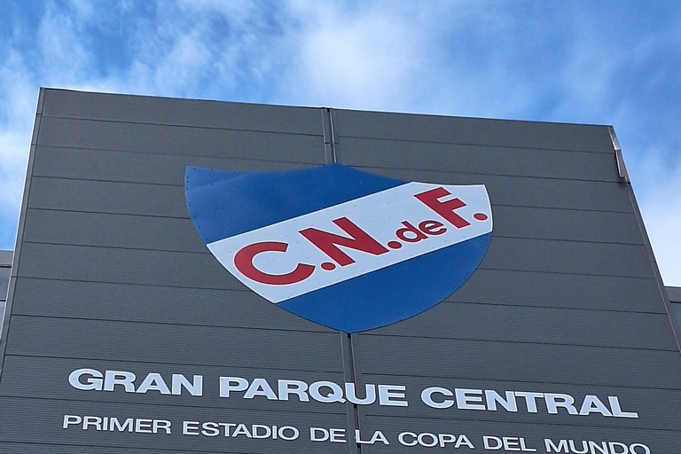 Stadium Tour Montevideo - Visit Stadiums and Museums