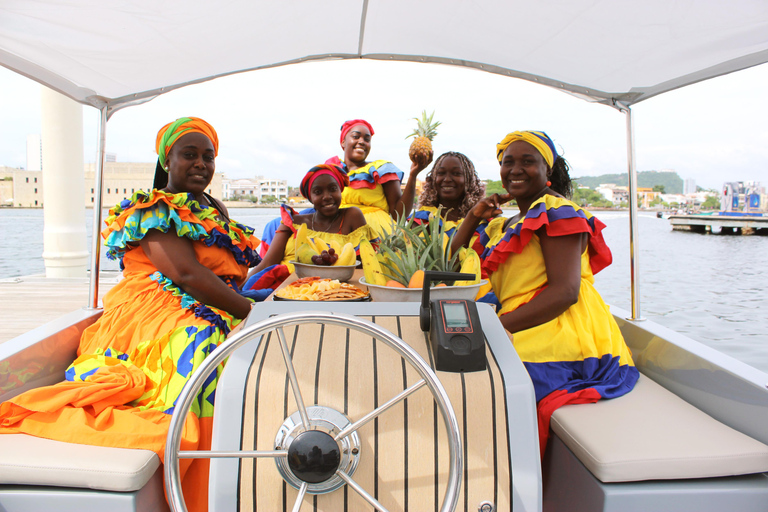 Cartagena: Self-Driven Boat Tour with MapCartagena: 2 hour Self-Drive Boat Tour