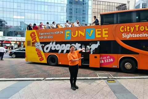 2-Hour Singapore City Open-Top Sightseeing Bus Ticket - Image 3