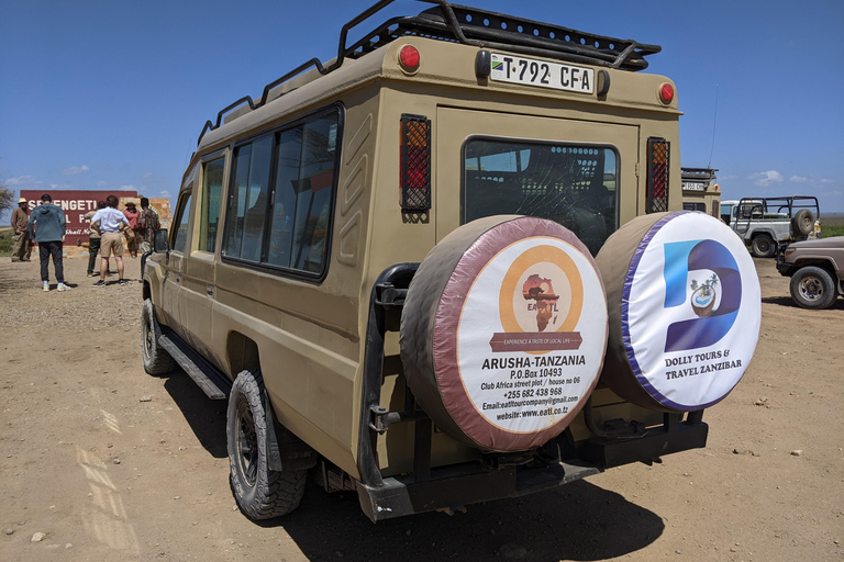 Arusha: Tagestour zum Duluti-See mit geführter Naturwanderung