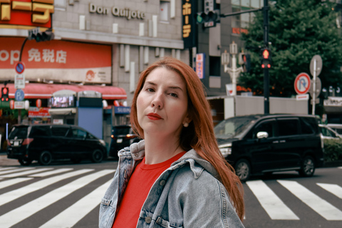 Tokyo: Shinjuku Early Morning Private Photoshoot 90-Min Session – Adds West Exit Skyline | 100 Photos