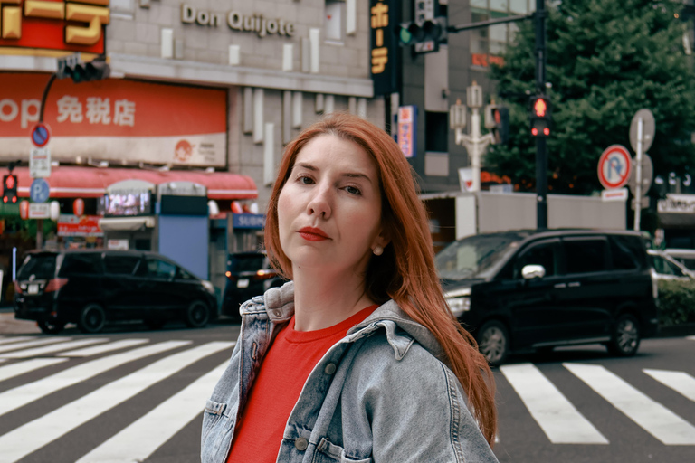 Tokyo: Shinjuku Early Morning Private Photoshoot 90-Min Session – Adds West Exit Skyline | 100 Photos