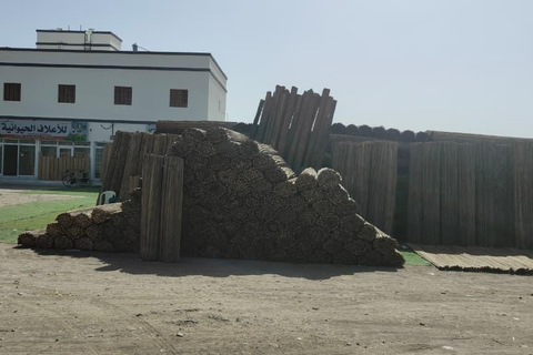 Muscat: Visit Sinaw Market, Izki Village, & Jarnan Cave Tour