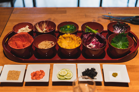 Kanazawa: Temari Sushi Making Class with Instructor