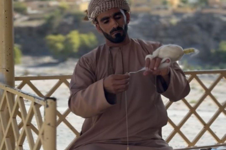 Wadi Ghul Adventure Hike, Misfat Al Abriyeen Tour & Lunch