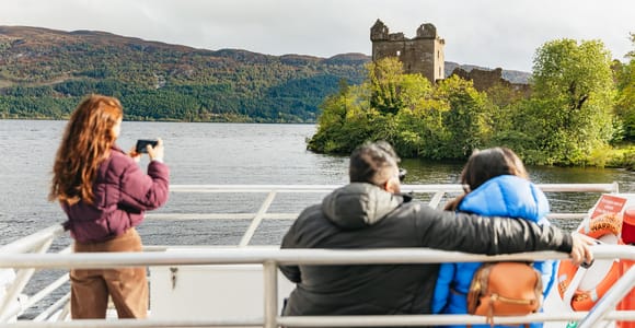 From Inverness: Loch Ness Small-Group Day Tour with Cruise
