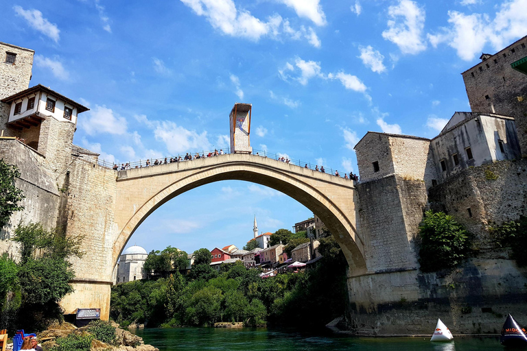 Mostar i wodospady Kravica - wycieczka prywatnaPrywatna wycieczka z Dubrownika do Mostaru i wodospadów Kravice