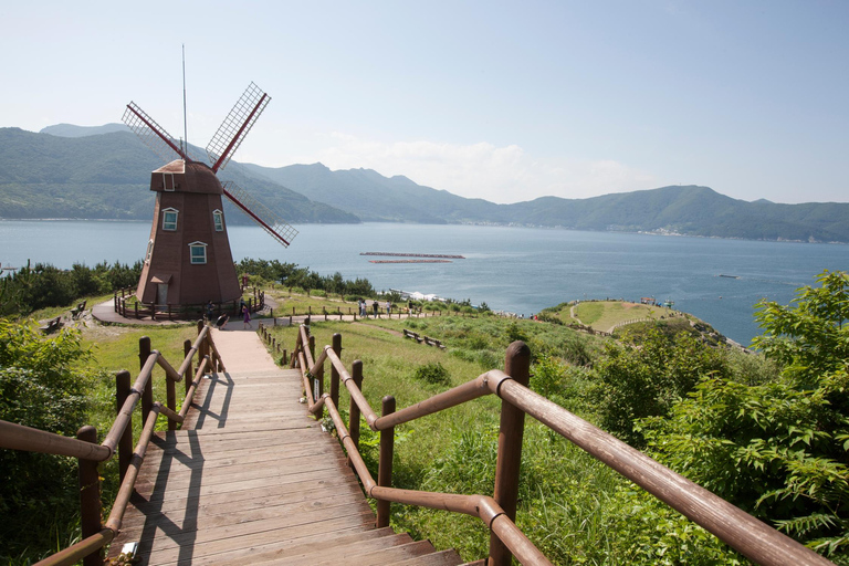 Busan: Hidden Gem Geoje & Oedo Botania Island Shared Tour from KTX Busan Station Exit 1