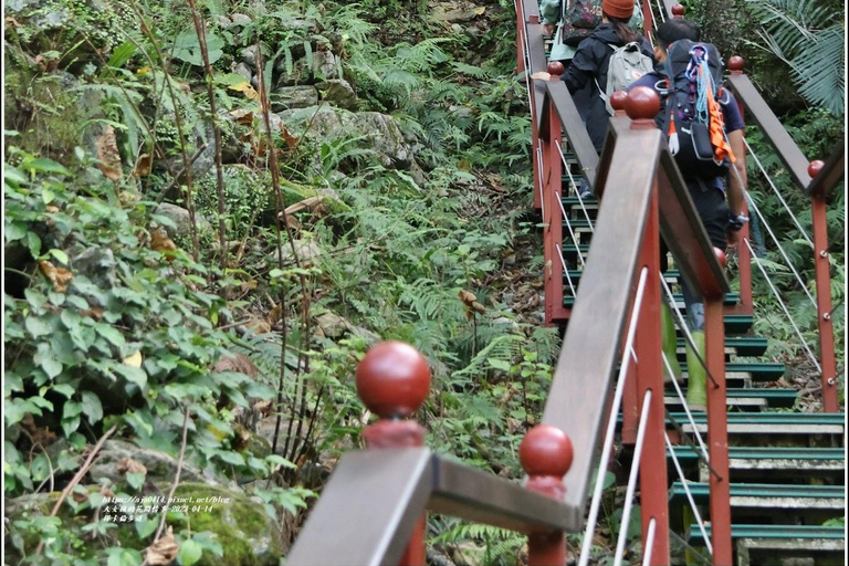 Hualien: Taroko Gorge, Sky Mirror Beach ATV & Coast Day Tour
