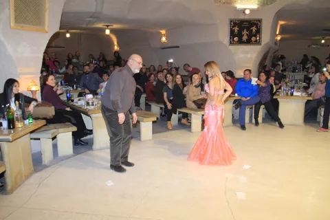 Avanos : Spectacle de musique et de danse turques avec dîner et boissons