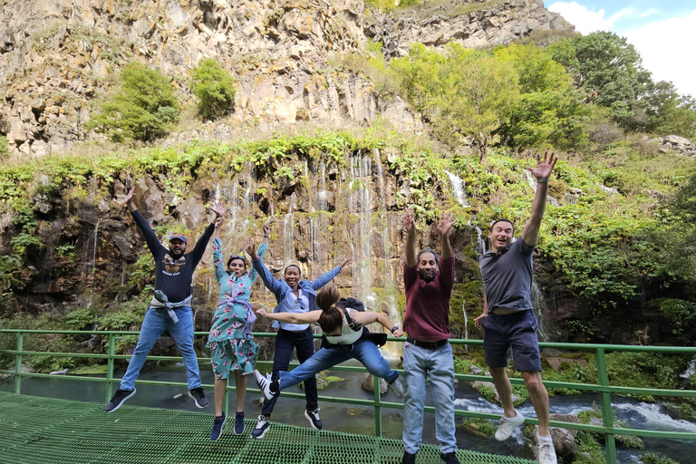 Tbilisi: Wild Waterfalls & Diamond Bridge Private Tour