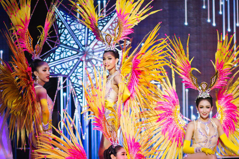 Bangkok & Pattaya Pickup: Evening Sanctuary & Alcazar Show Standard option with Bangkok hotel pickup
