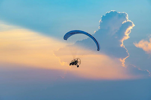 Doha: Amazing Sealine Paratriking Experience with PicknDrop