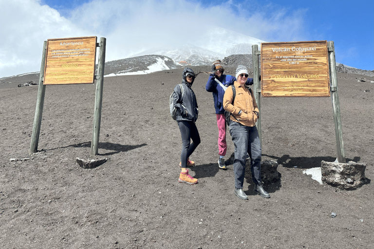 Volcan Cotopaxi et sources d&#039;eau chaude de Papallacta - en une journéeCircuit de la lagune de Limpiopungo et des sources thermales de Papallacta