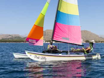Alcudia: Curso de Navegación en Catamarán
