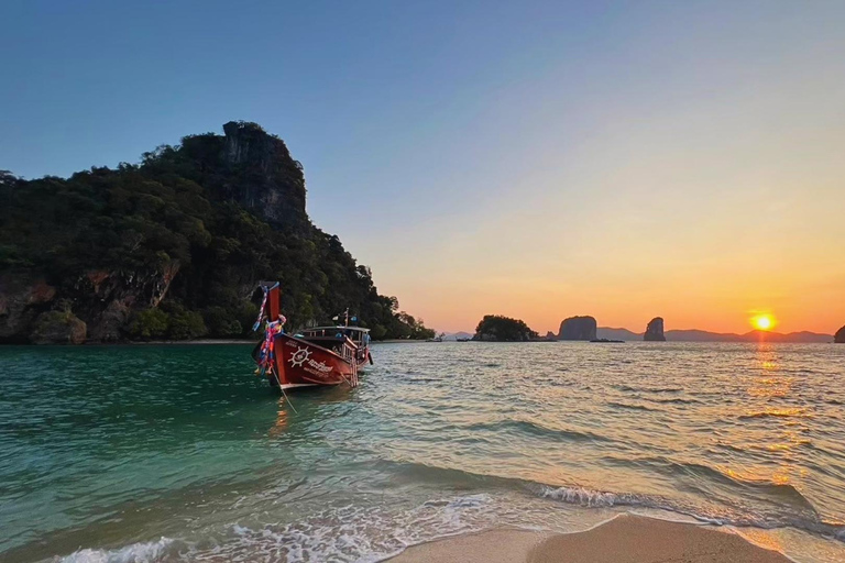 Krabi: Luxury Vintage Wooden Boat Cruise With Island Hopping Private: One day 4 Islands Tour