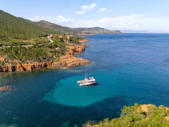Saint-Raphaël: Relaxing Morning at Sea on a Maxi Catamaran - Estérel