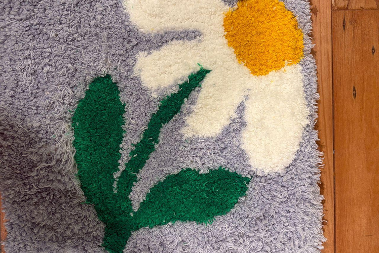 Tufting Workshop with Yarn and Frame in Accra, East Legon