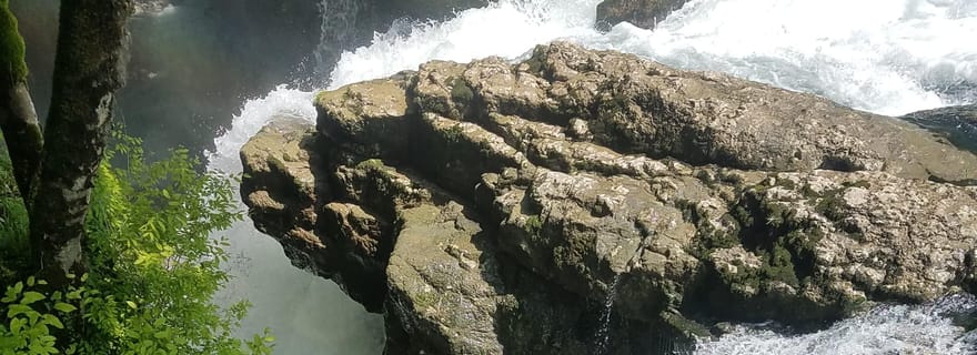 Koutaïssi : canyon de Martvili, grottes de Prométhée et Tskaltubo