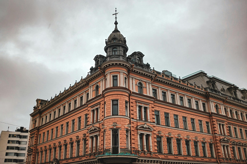 Helsinki: Night Walking Tour with Local Guide