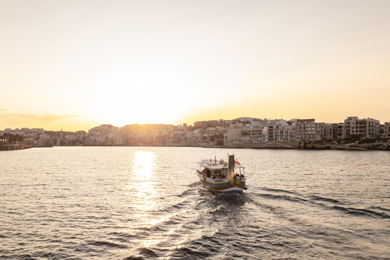 Malta: Passeio de barco em Marsaskala Luzzu com a piscina de São PedroMalta: Passeio de barco por Marsaskala Luzzu com St. Peter&#039;s Pool