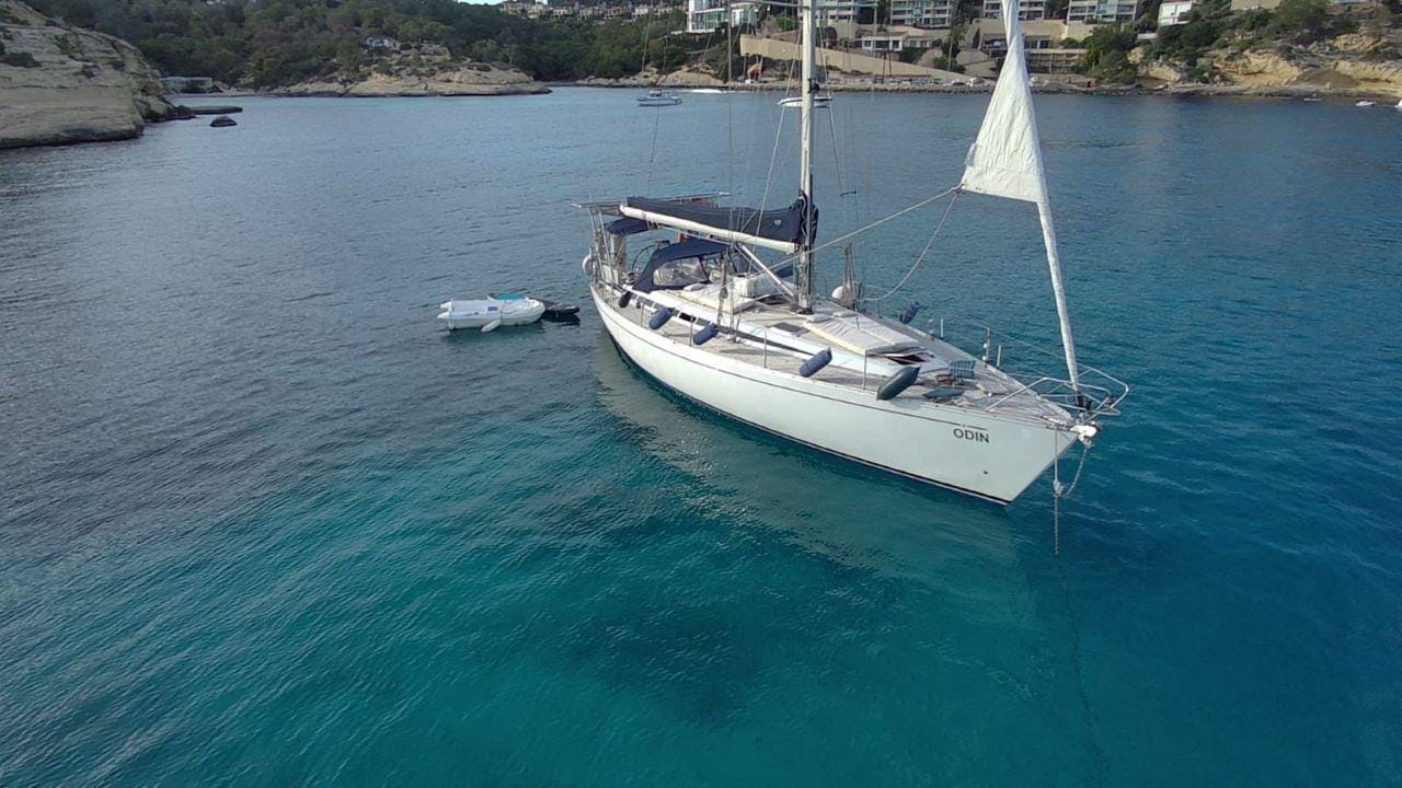 Ein Erlebnis in der Bucht von Palma: 4 Stunden Segeln und Wellness